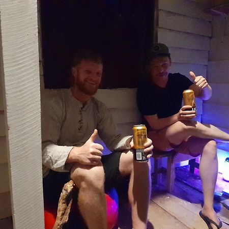Linu Homestay Dikwella Exteriör bild
